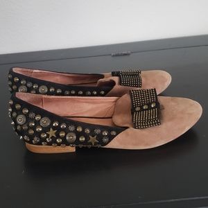 Jeffrey Campbell Studded Flats sz 7